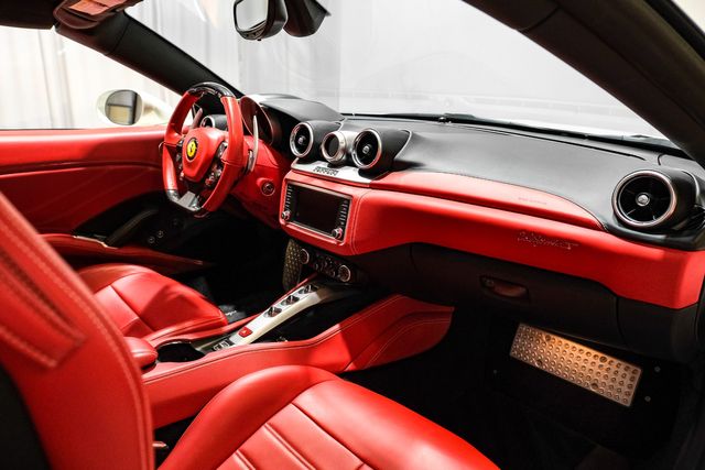 2018 Ferrari California T Base