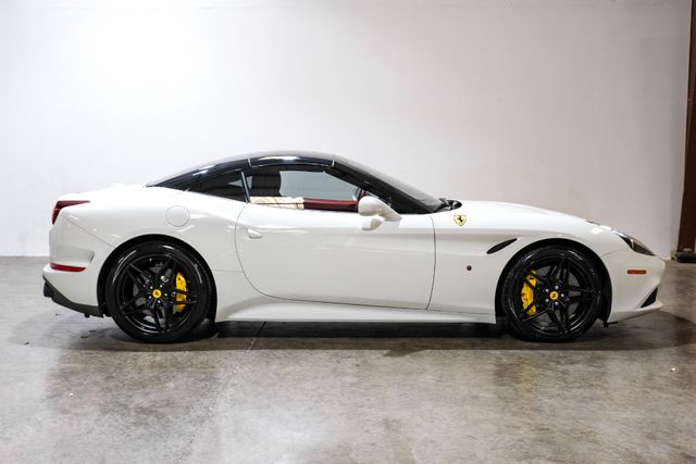 2018 Ferrari California T Base