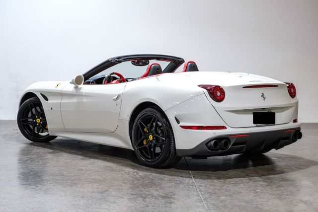 2018 Ferrari California T Base
