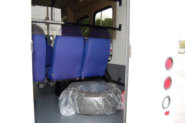 2018 Ford E-350 STARCRAFT - 11 PASSENGER BUS | Charlotte, North Carolina | ADVENTURE VANS 2018 Ford E-350 STARCRAFT - 11 PASSENGER BUS | Charlotte, North Carolina | ADVENTURE VANS