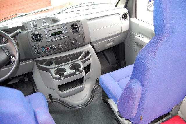 2018 Ford E-350 STARCRAFT - 11 PASSENGER BUS | Charlotte, North Carolina | ADVENTURE VANS 2018 Ford E-350 STARCRAFT - 11 PASSENGER BUS | Charlotte, North Carolina | ADVENTURE VANS