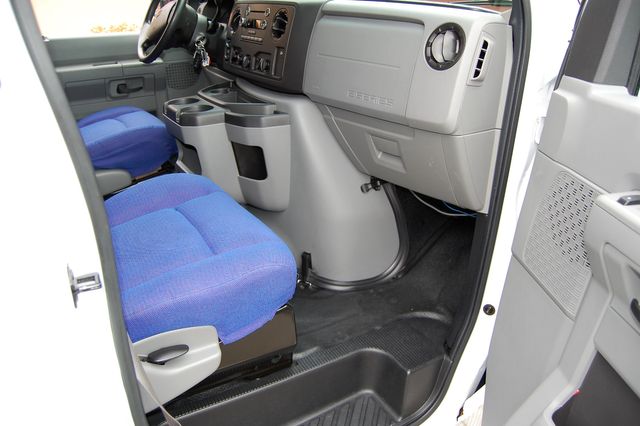 2018 Ford E-350 STARCRAFT - 11 PASSENGER BUS | Charlotte, North Carolina | ADVENTURE VANS 2018 Ford E-350 STARCRAFT - 11 PASSENGER BUS | Charlotte, North Carolina | ADVENTURE VANS