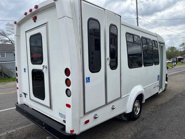 2018 Ford E-Series 8 Passenger 4 Wheelchair Bus