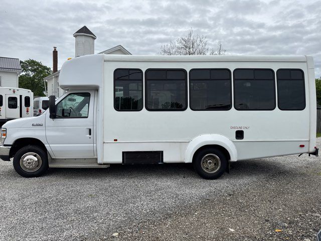 2018 Ford E-Series E-350 SD
