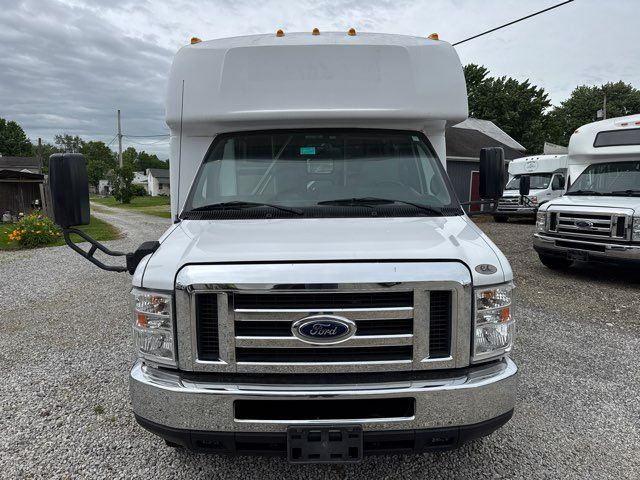 2018 Ford E-Series E-350 SD