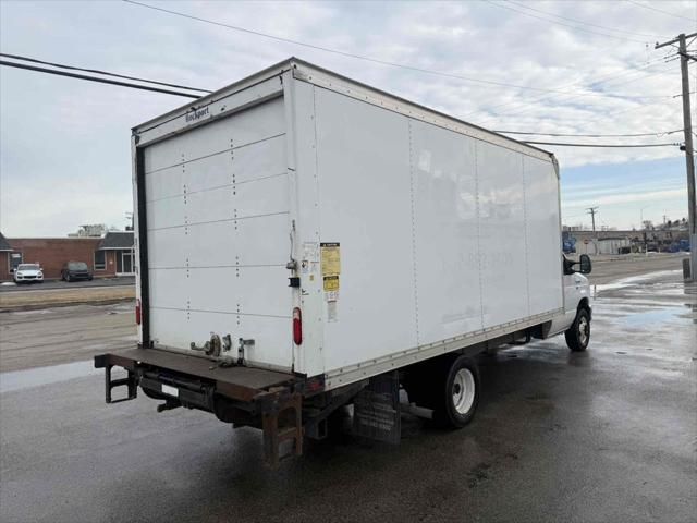 2018 Ford E-Series E-350 SD