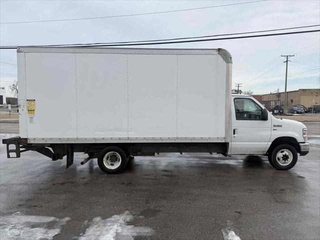 2018 Ford E-Series E-350 SD