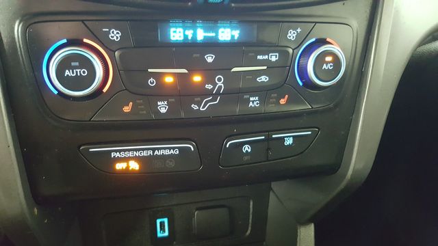 2018 Ford Escape SEL | Carrollton, TX | Legend Motorcars of Carrollton