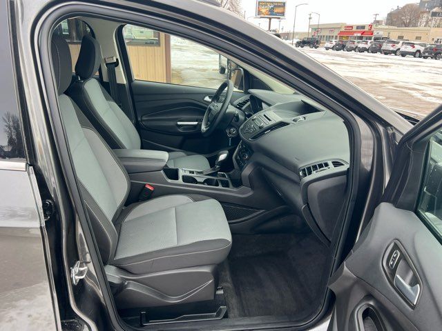 2018 Ford Escape SE ONLY 27,000 Miles | Dickinson, ND | Heiser Motors 2018 Ford Escape SE ONLY 27,000 Miles | Dickinson, ND | Heiser Motors