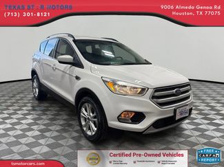 2018 Ford ESCAPE SE | Houston, TX | Texas Star Motors in Houston, TX 77075