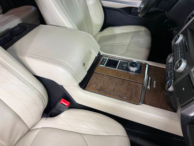 2018 Ford Expedition Platinum | Houston, TX | Houston Auto Credit