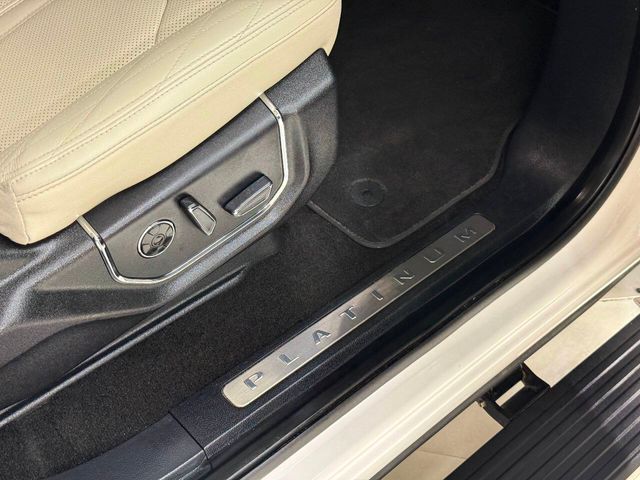 2018 Ford Expedition Platinum | Houston, TX | Houston Auto Credit