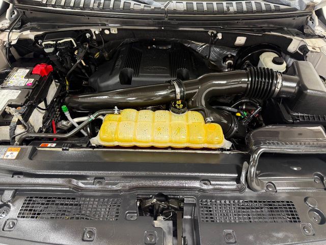 2018 Ford Expedition Platinum | Houston, TX | Houston Auto Credit