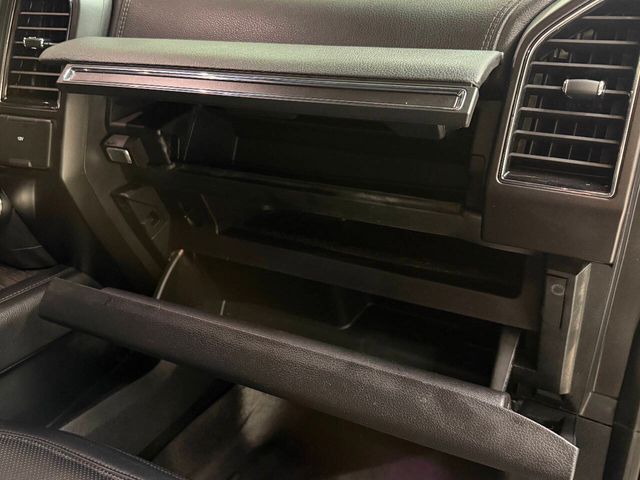 2018 Ford Expedition Limited | Houston, TX | Houston Auto Credit