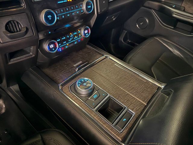 2018 Ford Expedition Limited | Houston, TX | Houston Auto Credit