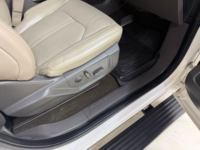 2018 Ford Expedition MAX Limited | Houston, TX | Houston Auto Credit