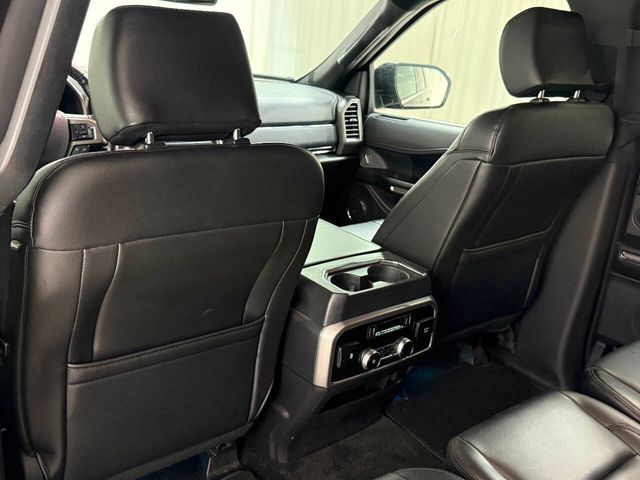 2018 Ford Expedition MAX XLT | Houston, TX | Houston Auto Credit