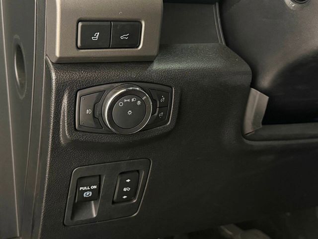 2018 Ford Expedition MAX XLT | Houston, TX | Houston Auto Credit 2018 Ford Expedition MAX XLT | Houston, TX | Houston Auto Credit