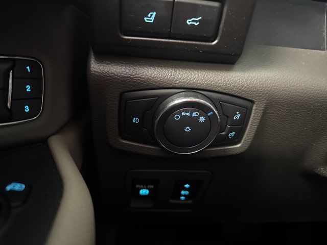 2018 Ford Expedition Limited | Rome, GA | Knight's Car Store 2018 Ford Expedition Limited | Rome, GA | Knight's Car Store