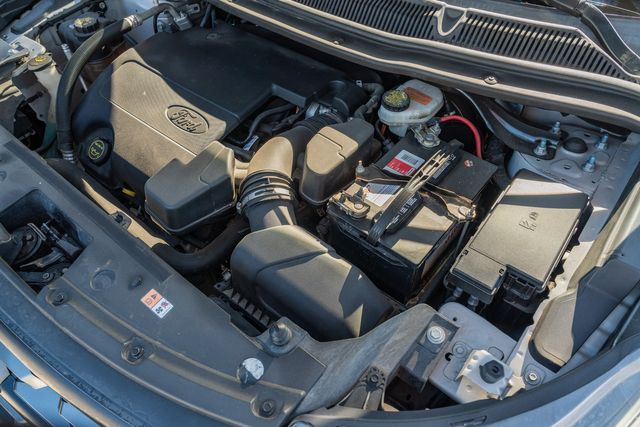 2018 Ford Explorer XLT SPORT / TECH FEATURE BUNDLE / WELL EQUIPPED | Austin, TX | Rocky Mountain Truck Stop Austin