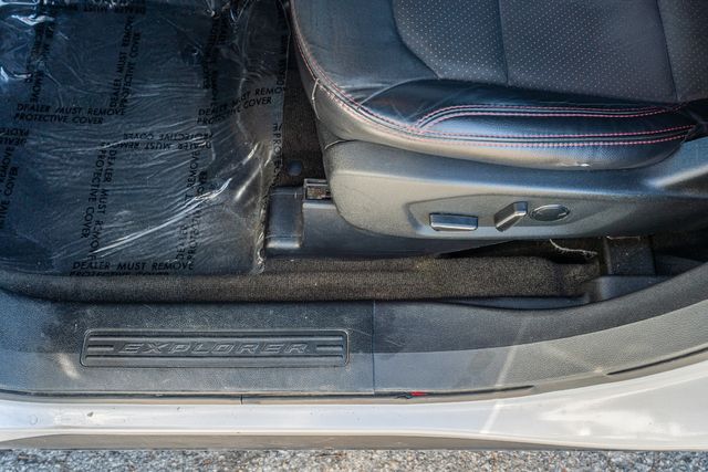 2018 Ford Explorer XLT SPORT / TECH FEATURE BUNDLE / WELL EQUIPPED | Austin, TX | Rocky Mountain Truck Stop Austin