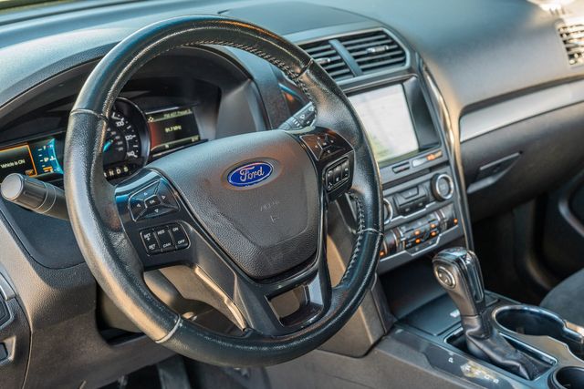 2018 Ford Explorer XLT SPORT / TECH FEATURE BUNDLE / WELL EQUIPPED | Austin, TX | Rocky Mountain Truck Stop Austin