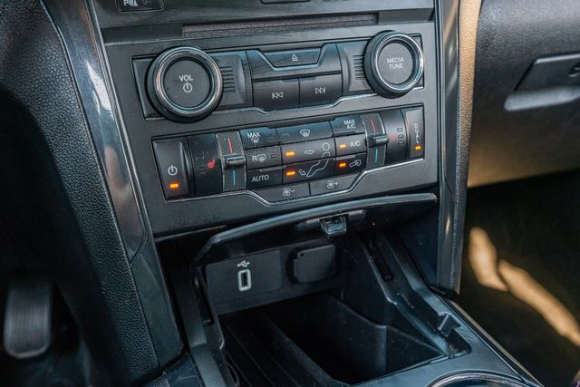 2018 Ford Explorer XLT SPORT / TECH FEATURE BUNDLE / WELL EQUIPPED | Austin, TX | Rocky Mountain Truck Stop Austin