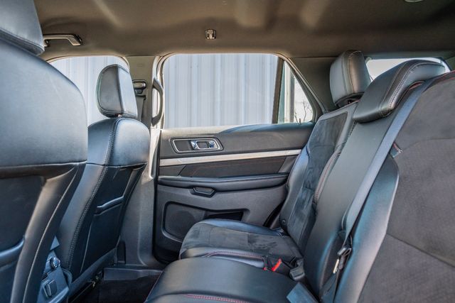 2018 Ford Explorer XLT SPORT / TECH FEATURE BUNDLE / WELL EQUIPPED | Austin, TX | Rocky Mountain Truck Stop Austin 2018 Ford Explorer XLT SPORT / TECH FEATURE BUNDLE / WELL EQUIPPED | Austin, TX | Rocky Mountain Truck Stop Austin