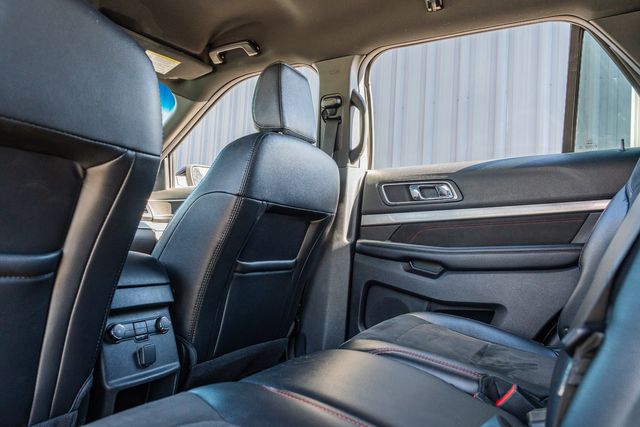 2018 Ford Explorer XLT SPORT / TECH FEATURE BUNDLE / WELL EQUIPPED | Austin, TX | Rocky Mountain Truck Stop Austin 2018 Ford Explorer XLT SPORT / TECH FEATURE BUNDLE / WELL EQUIPPED | Austin, TX | Rocky Mountain Truck Stop Austin