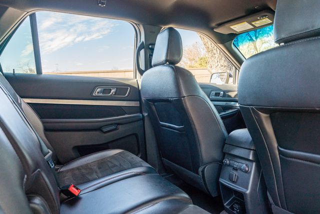 2018 Ford Explorer XLT SPORT / TECH FEATURE BUNDLE / WELL EQUIPPED | Austin, TX | Rocky Mountain Truck Stop Austin