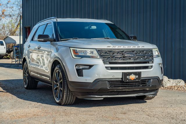 2018 Ford Explorer XLT SPORT / TECH FEATURE BUNDLE / WELL EQUIPPED | Austin, TX | Rocky Mountain Truck Stop Austin