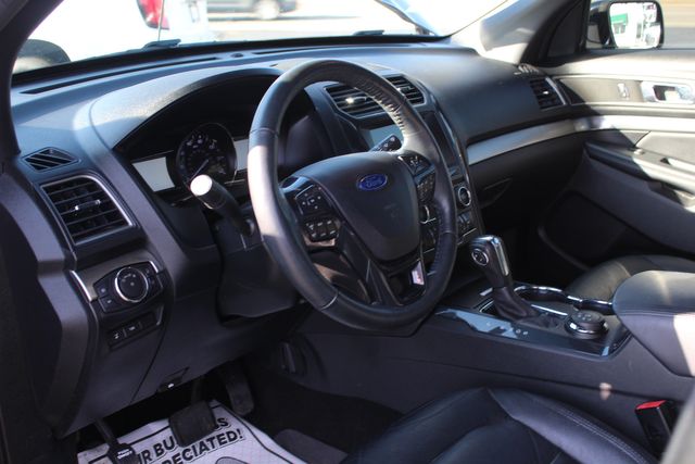 2018 Ford Explorer XLT | Granite City, Illinois | MasterCars Company Inc.