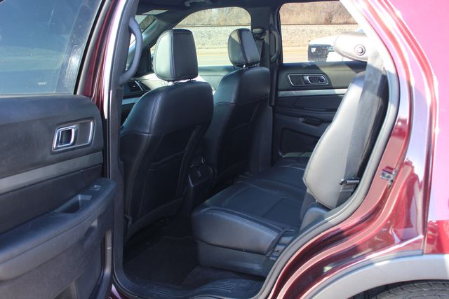 2018 Ford Explorer XLT | Granite City, Illinois | MasterCars Company Inc. 2018 Ford Explorer XLT | Granite City, Illinois | MasterCars Company Inc.