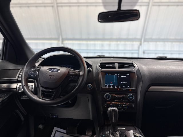 2018 Ford EXPLORER XLT 2018 Ford EXPLORER XLT