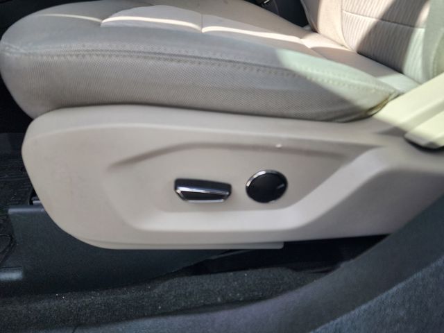 2018 Ford Explorer Base