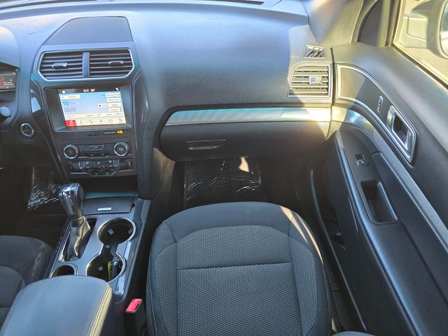 2018 Ford Explorer XLT 2018 Ford Explorer XLT