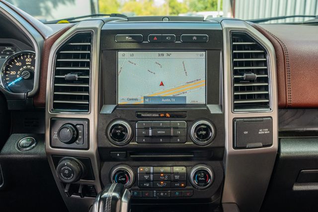 2018 Ford F-150 Platinum Crew Cab 4x4 / LUXURY / LOADED | Austin, TX | Rocky Mountain Truck Stop Austin 2018 Ford F-150 Platinum Crew Cab 4x4 / LUXURY / LOADED | Austin, TX | Rocky Mountain Truck Stop Austin