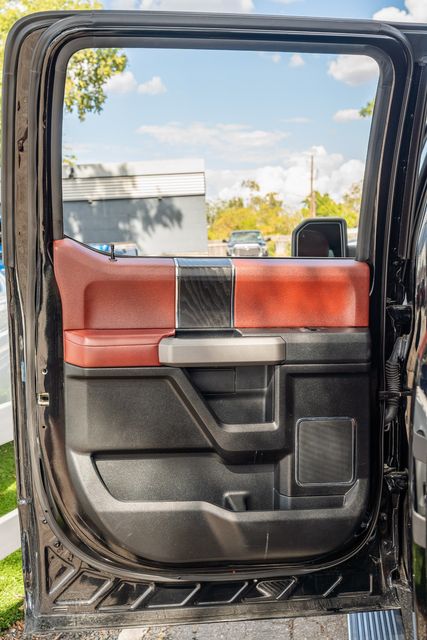 2018 Ford F-150 Platinum Crew Cab 4x4 / LUXURY / LOADED | Austin, TX | Rocky Mountain Truck Stop Austin 2018 Ford F-150 Platinum Crew Cab 4x4 / LUXURY / LOADED | Austin, TX | Rocky Mountain Truck Stop Austin