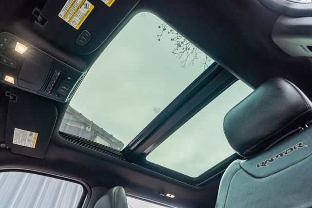 2018 Ford F-150 Raptor Crew Cab 4x4 / LOADED / CLEAN CARFAX | Austin, TX | Rocky Mountain Truck Stop Austin 2018 Ford F-150 Raptor Crew Cab 4x4 / LOADED / CLEAN CARFAX | Austin, TX | Rocky Mountain Truck Stop Austin