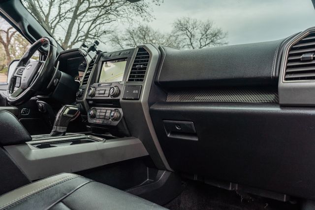 2018 Ford F-150 Raptor Crew Cab 4x4 / LOADED / CLEAN CARFAX | Austin, TX | Rocky Mountain Truck Stop Austin 2018 Ford F-150 Raptor Crew Cab 4x4 / LOADED / CLEAN CARFAX | Austin, TX | Rocky Mountain Truck Stop Austin