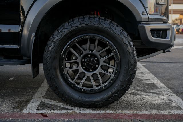 2018 Ford F-150 Raptor ROUSH OFF-ROAD 4X4 / LOADED / CLEAN CARFAX | Austin, TX | Rocky Mountain Truck Stop Austin 2018 Ford F-150 Raptor ROUSH OFF-ROAD 4X4 / LOADED / CLEAN CARFAX | Austin, TX | Rocky Mountain Truck Stop Austin