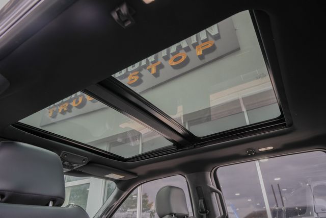 2018 Ford F-150 Raptor 4X4 W/ UPGRADES / LEAD FOOT GRAY / LOADED | Austin, TX | Rocky Mountain Truck Stop Austin
