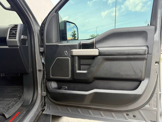 2018 Ford F-150 Raptor | Houston, TX | Houston Auto Credit 2018 Ford F-150 Raptor | Houston, TX | Houston Auto Credit