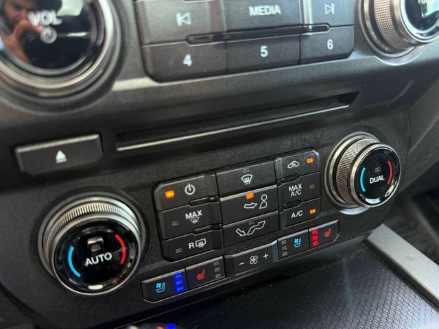 2018 Ford F-150 Raptor | Houston, TX | Houston Auto Credit 2018 Ford F-150 Raptor | Houston, TX | Houston Auto Credit