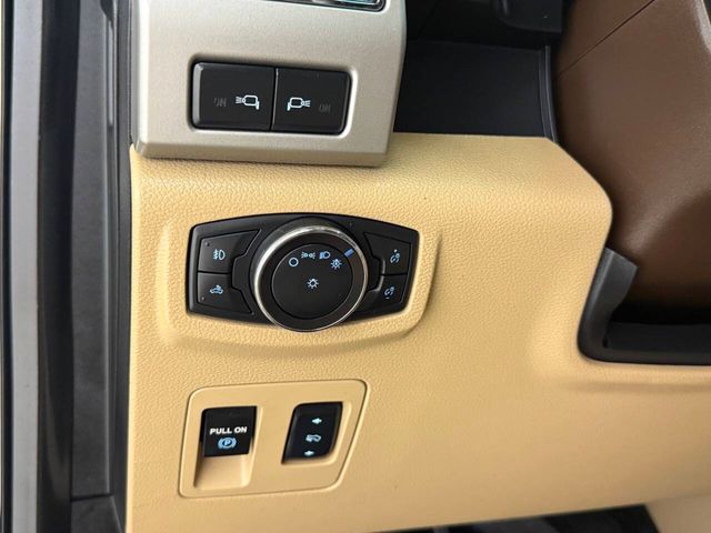 2018 Ford F-150 Lariat 4x4 4dr SuperCrew 5.5 ft. SB | Houston, TX | Houston Auto Credit 2018 Ford F-150 Lariat 4x4 4dr SuperCrew 5.5 ft. SB | Houston, TX | Houston Auto Credit