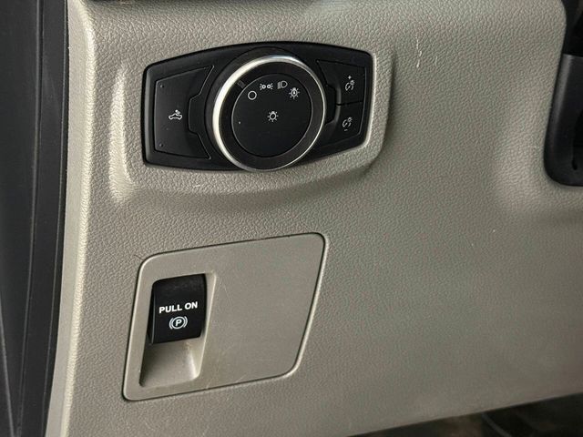 2018 Ford F-150 XL 4x2 2dr Regular Cab 6.5 ft. SB | Houston, TX | Houston Auto Credit