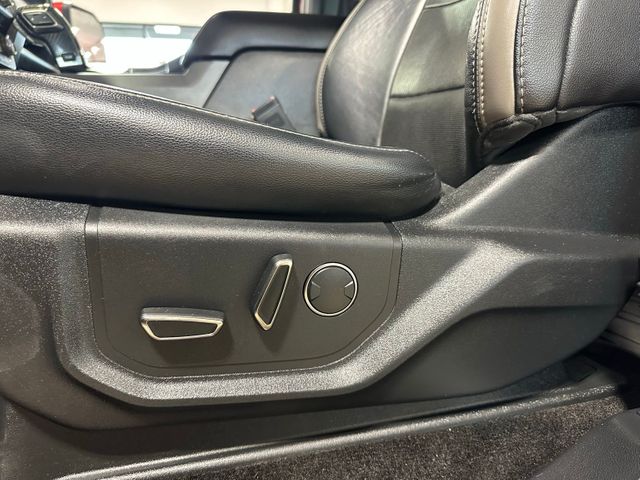 2018 Ford F-150 Raptor 802A Technology Package Twin Sunroof | Irving, Texas | Hopper Motorplex 2018 Ford F-150 Raptor 802A Technology Package Twin Sunroof | Irving, Texas | Hopper Motorplex