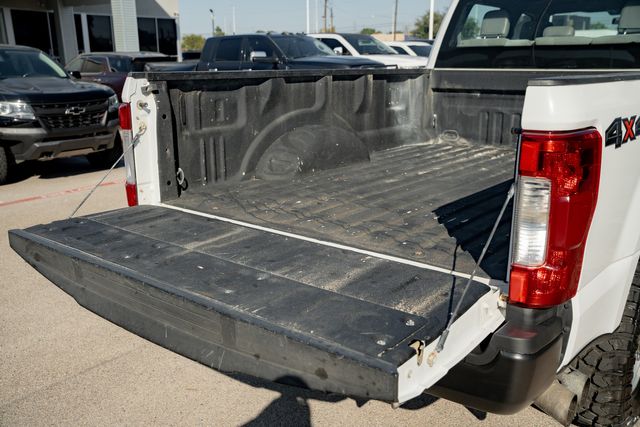 2018 Ford F-250 Super Duty XL LONG BED 4X4 / CLEAN CARFAX / TEXAS OWNED | Austin, TX | Rocky Mountain Truck Stop Austin 2018 Ford F-250 Super Duty XL LONG BED 4X4 / CLEAN CARFAX / TEXAS OWNED | Austin, TX | Rocky Mountain Truck Stop Austin