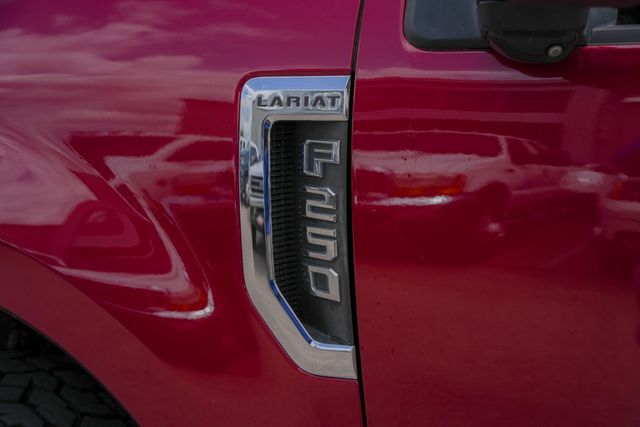 2018 Ford F-250 Super Duty Lariat CREW CAB FX4 / DIESEL 4WD | Dallas, TX | Rocky Mountain Truck Stop Dallas