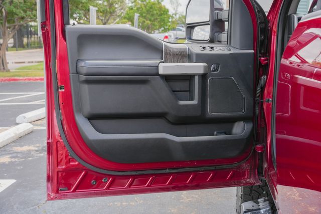 2018 Ford F-250 Super Duty Lariat CREW CAB FX4 / DIESEL 4WD | Dallas, TX | Rocky Mountain Truck Stop Dallas